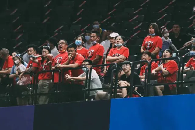 如何通过反馈分析提升篮球战术意识_2